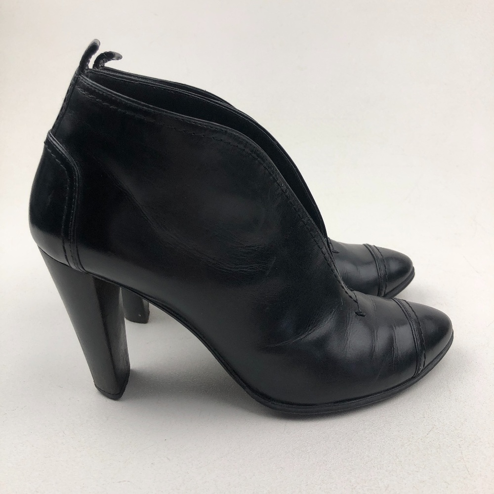 Costume National Leather Cap-toe Booties